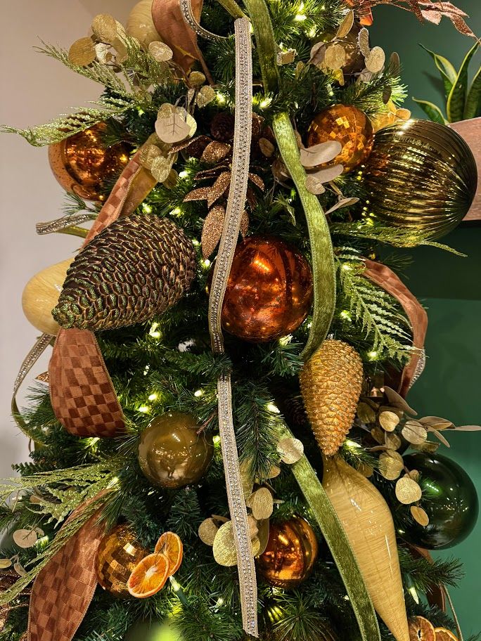 Copper, gold and green Christmas tree, close detail